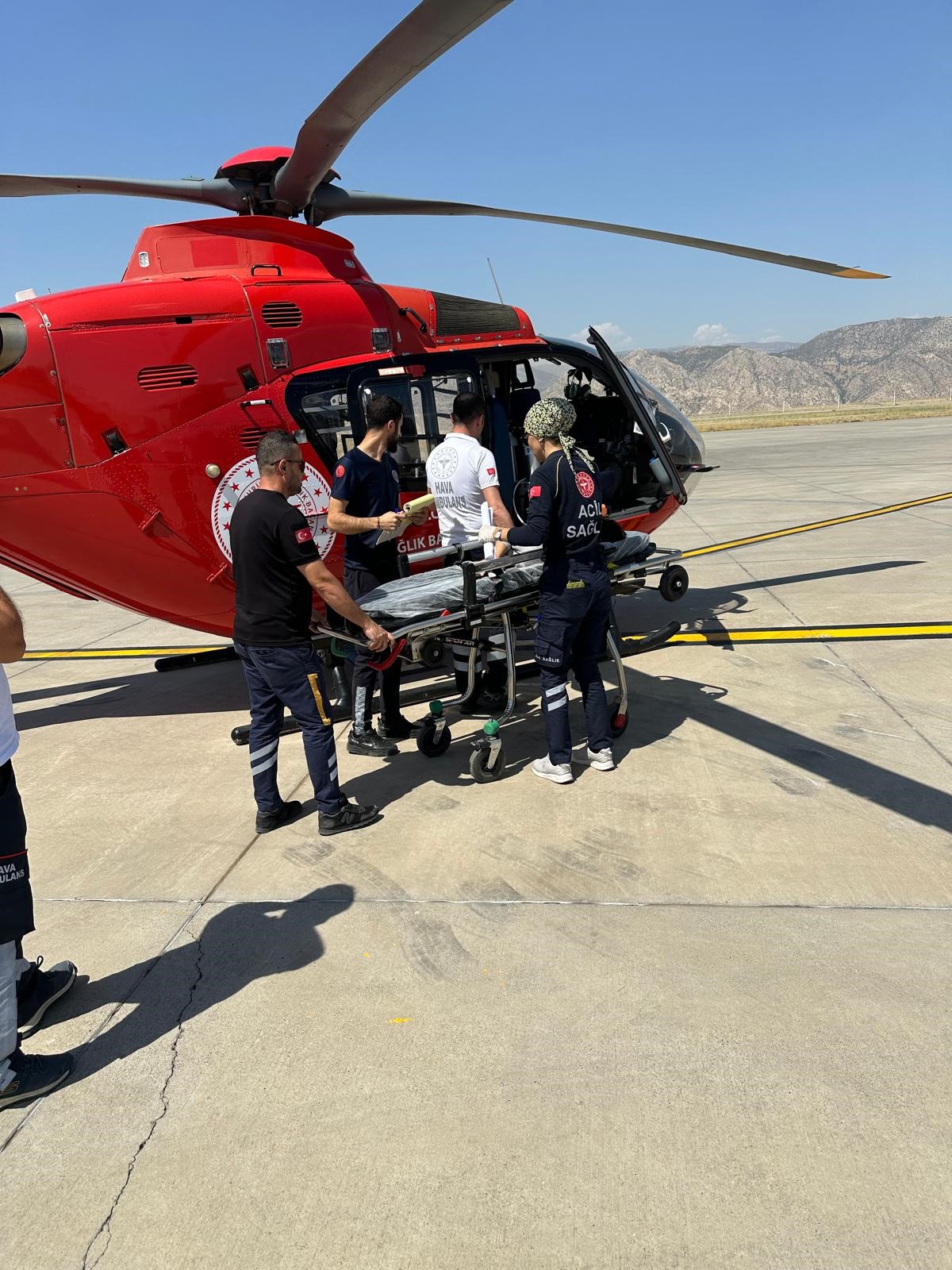 3 Yaşındaki Çocuğa Ambulans Helikopterle Acil Müdahale