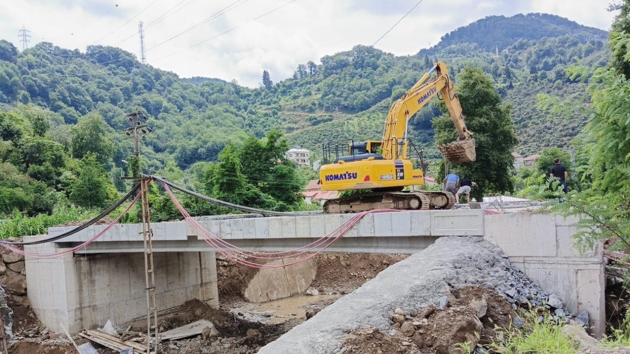 Boztekke Köprüsü’nün yapımında sona gelindi