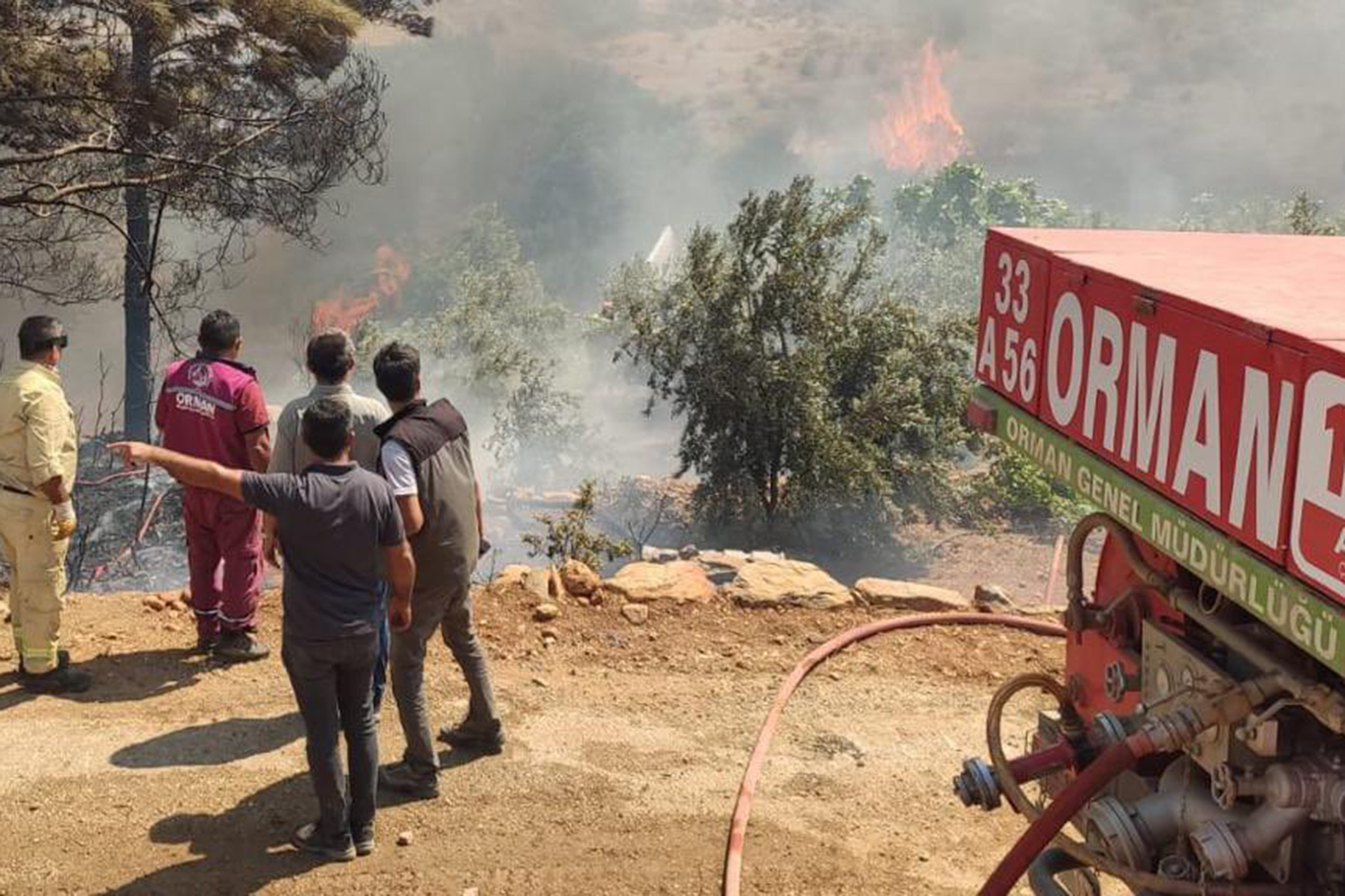 Hatay'da otluk alanda yangın