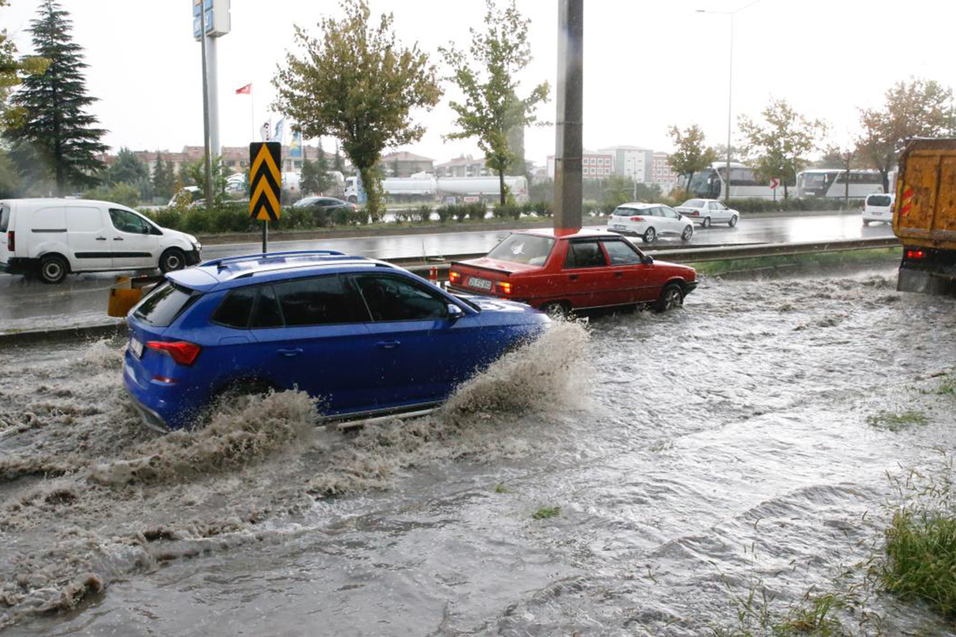 Meteoroloji'den 14 il için sarı kodlu uyarı