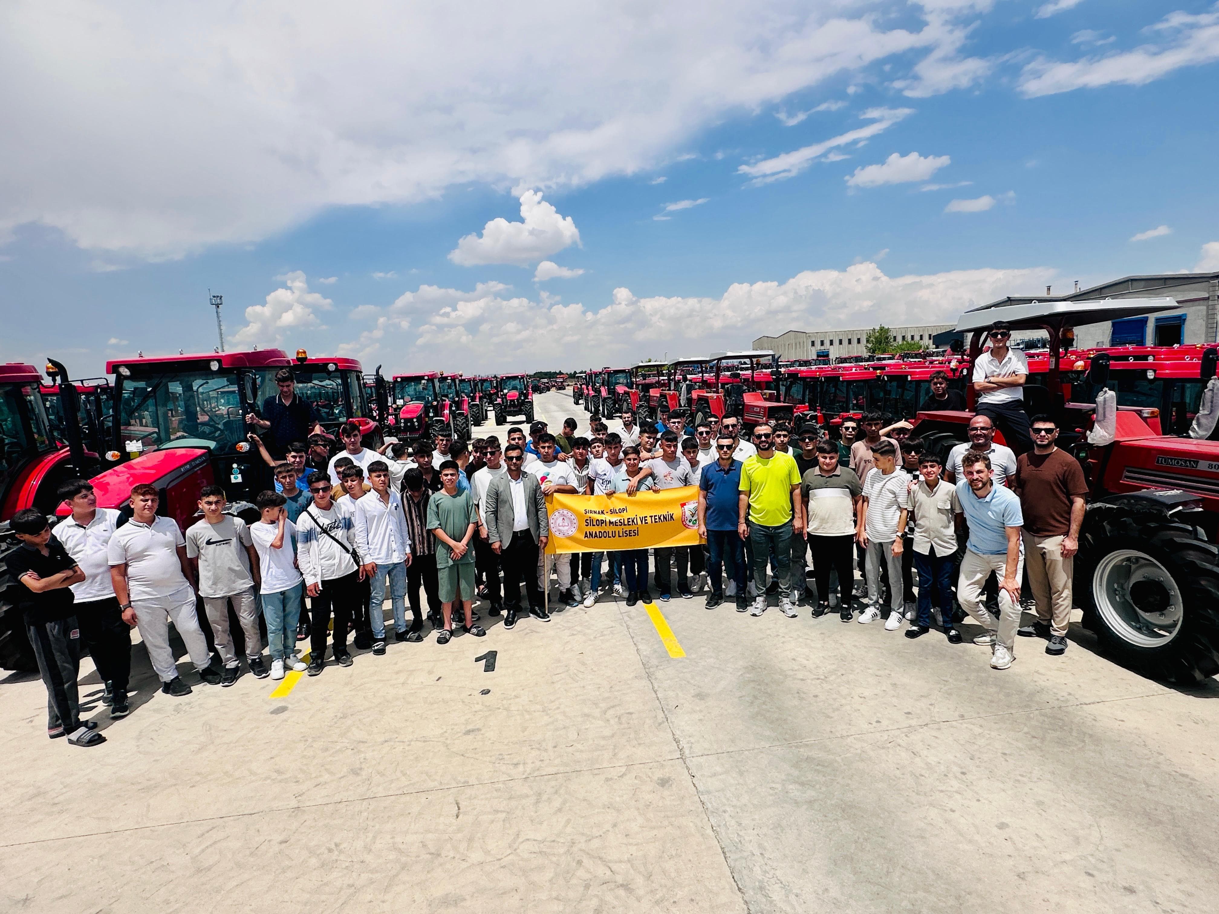 80 öğrenci kültür gezisi için Konya’ya götürüldü