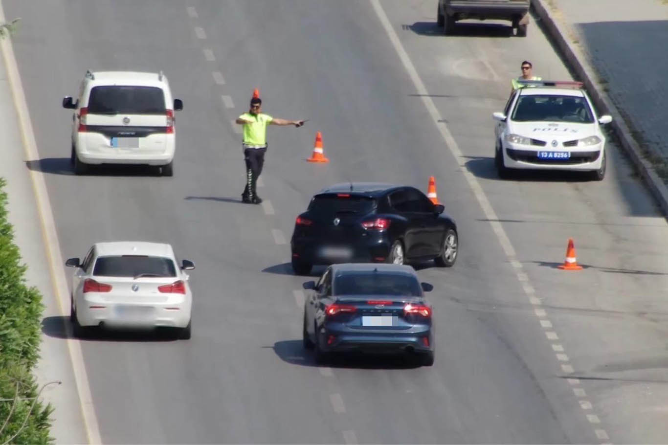 Bitlis'te drone destekli trafik denetimi