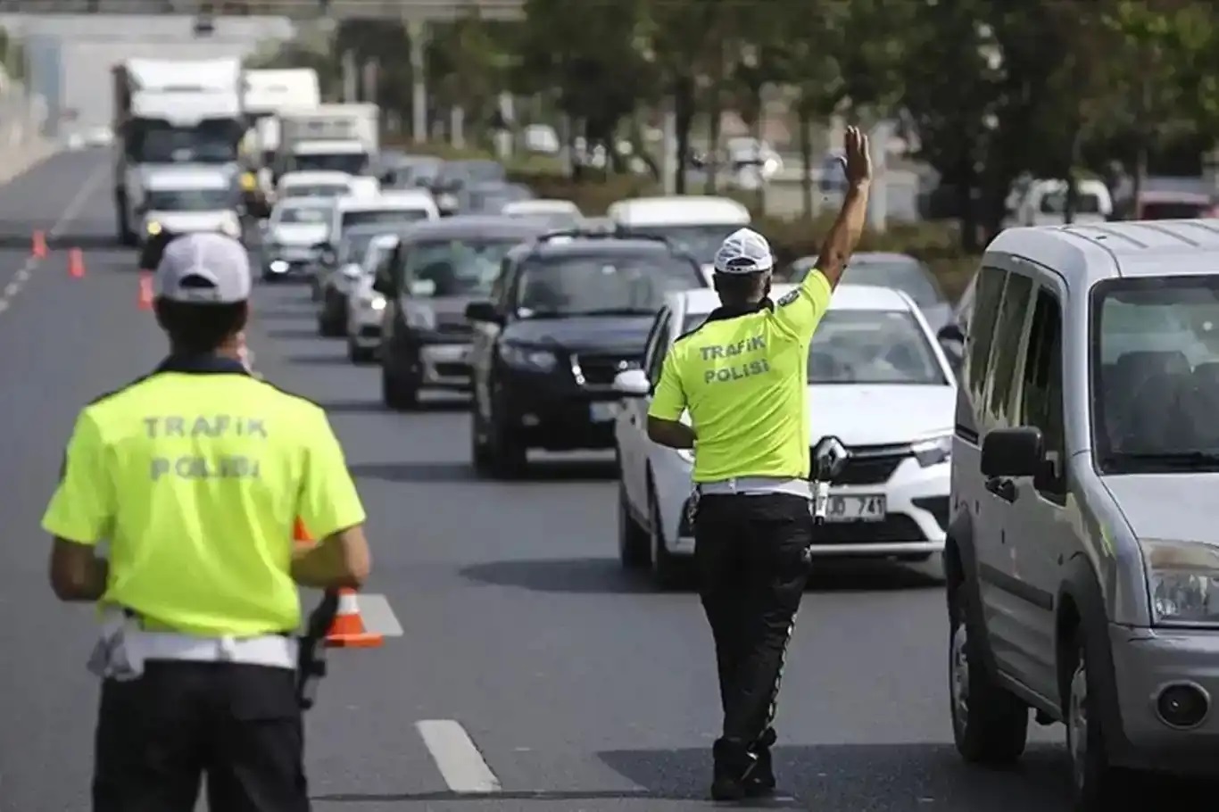 İstanbul'da bazı yollar trafiğe kapatılacak