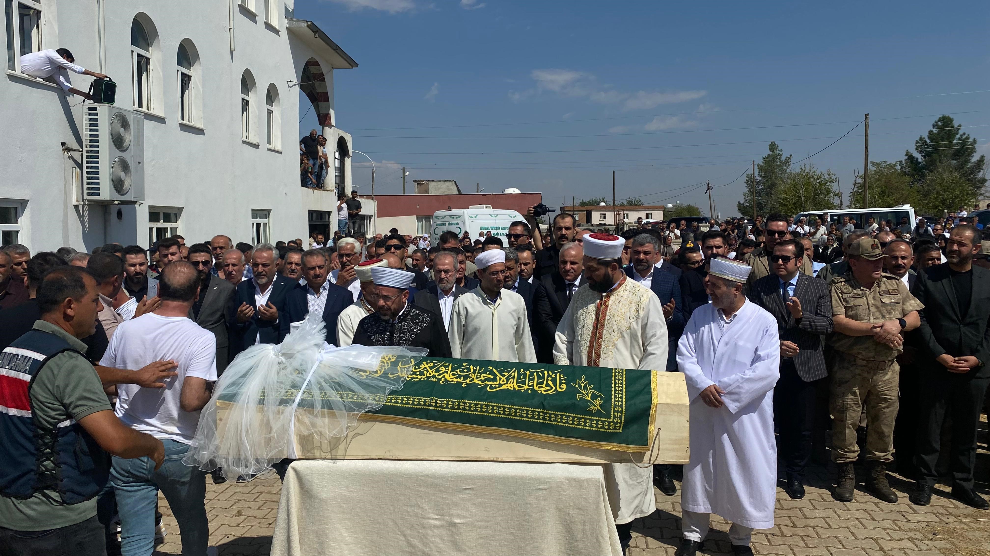 Narin'in Cenaze Namazını Kıldıran  Müftü: "Allah’a nasıl hesap vereceğiz?"