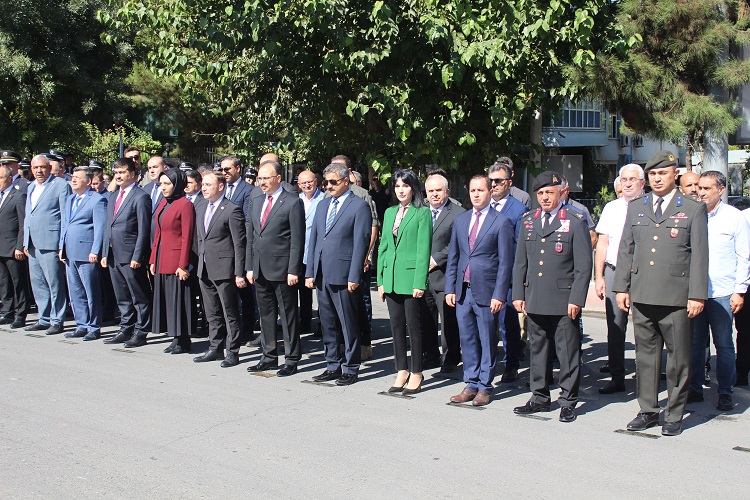 Siirt'in şeref günü törenle kutlandı