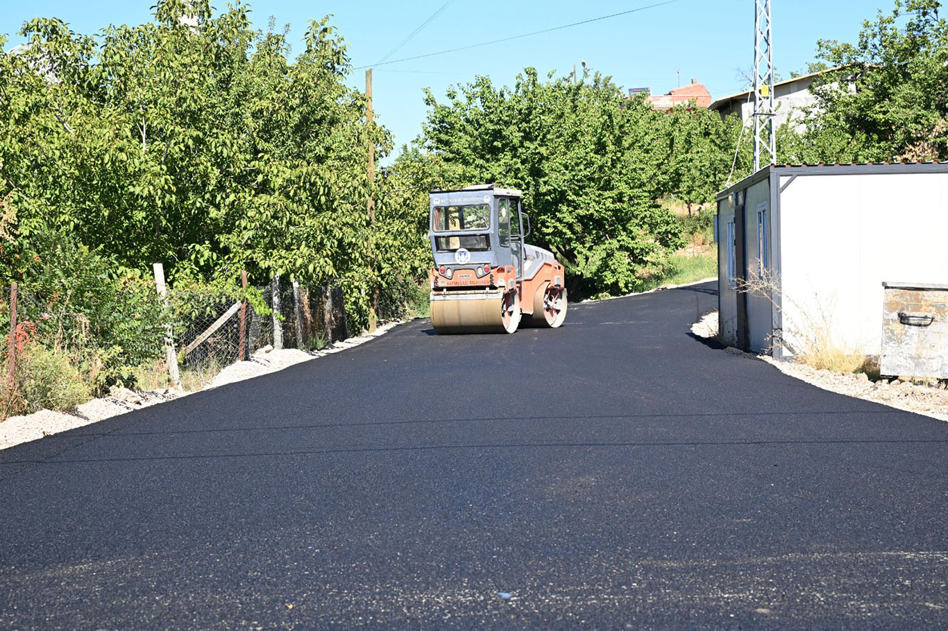 Battalgazi Belediyesinden asfalt çalışmaları