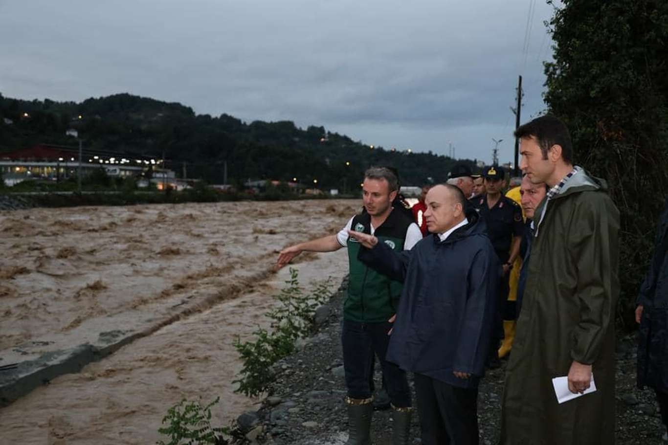 Doğu Karadeniz'deki kuvvetli yağışlara dikkat