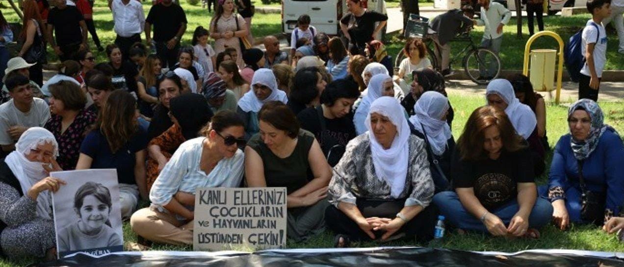 Koşuyolu Parkı’nda Narin Güran İçin Taziye Çadırı Kuruldu