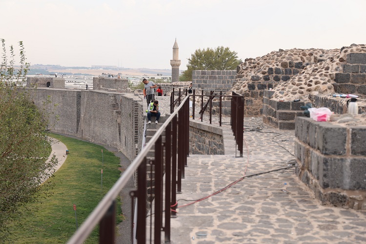 Unesco Mirasına Tepki Alan Dokunuş