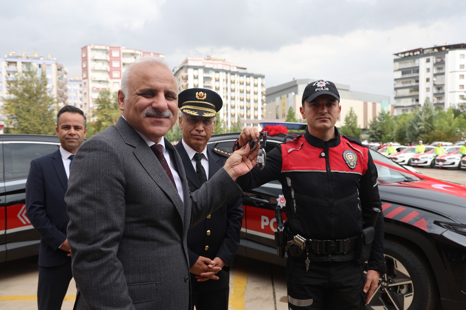 Diyarbakır Emniyetine 50 yeni araç!