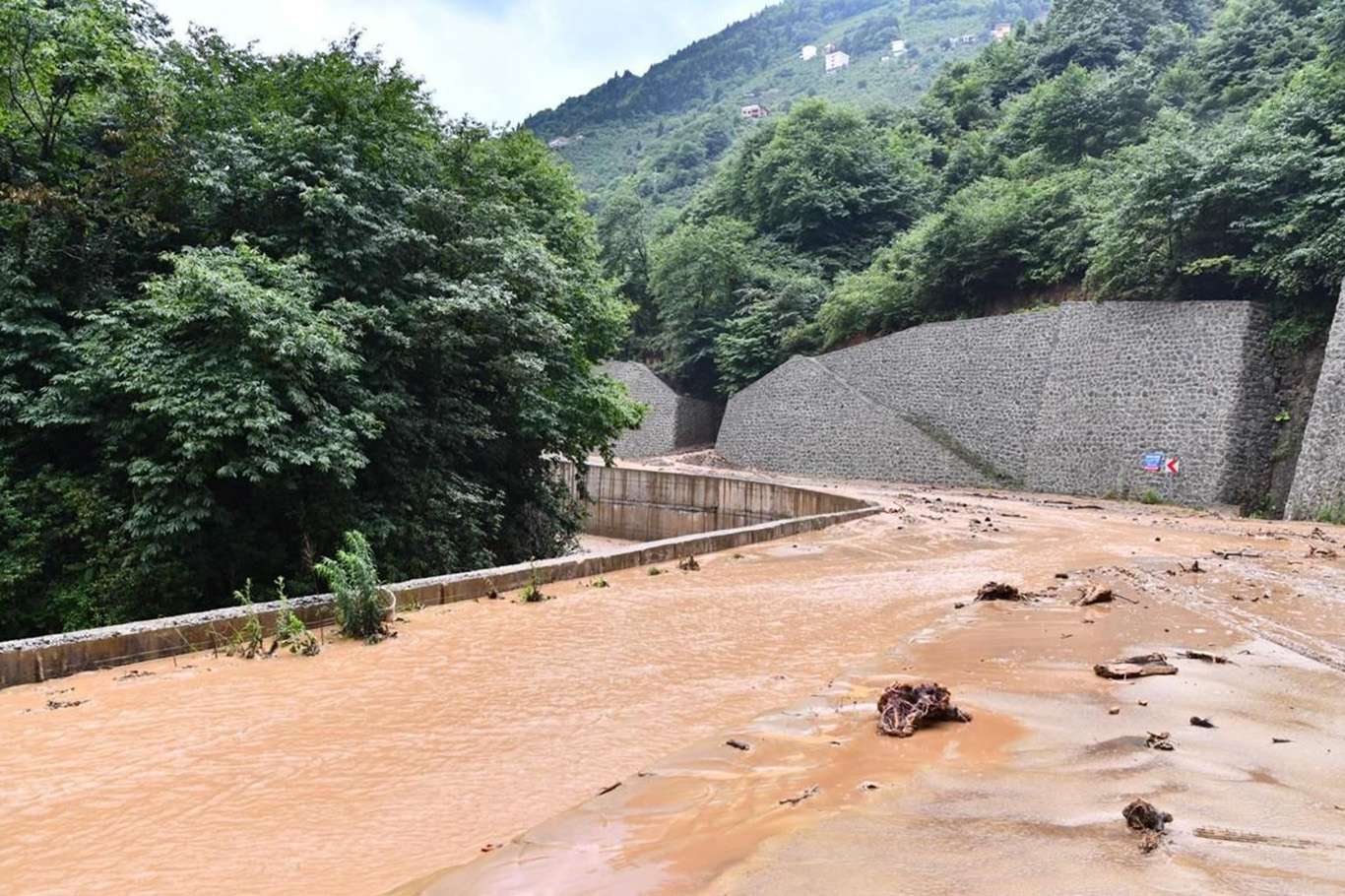 O ilimiz için sel ve heyelan uyarısı