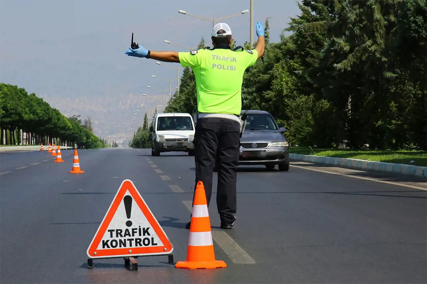 Son bir haftada 549 bin araç ve sürücüye işlem yapıldı