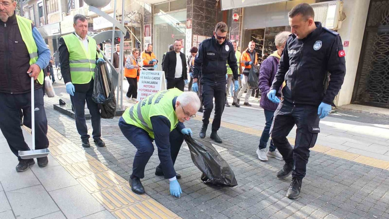 Balıkesir’de yere çöp atana ceza