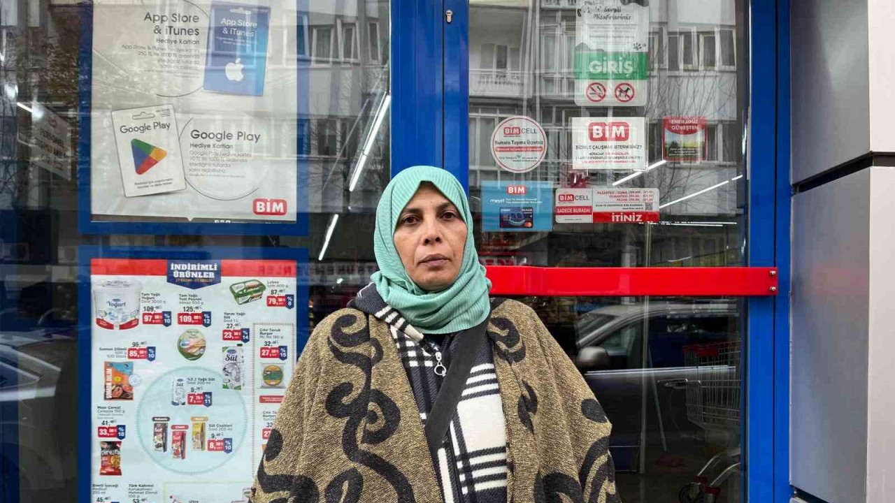 Lavabo açıcısı yüzünde bomba gibi