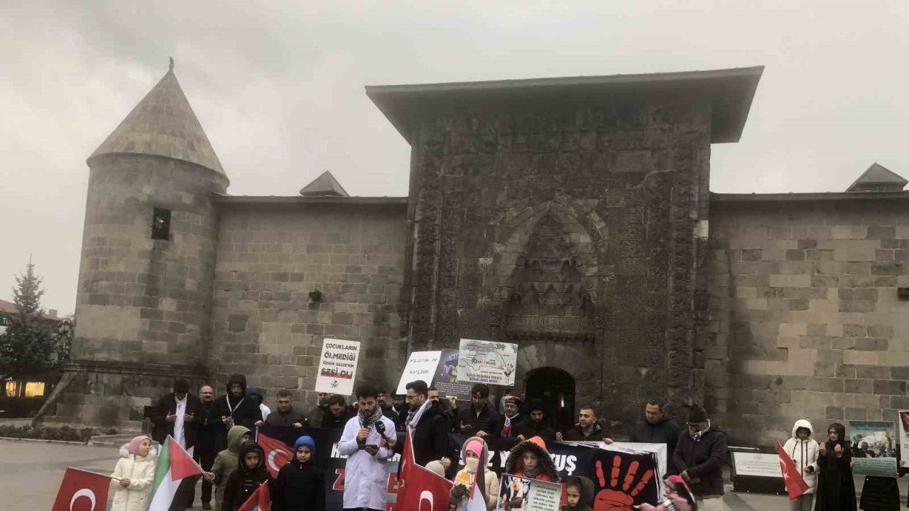 Sağlık çalışanları protestoları 52’inci haftada