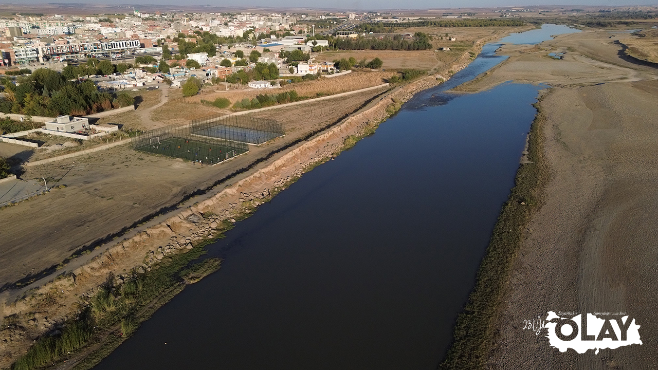 Diyarbakır'da Dicle Nehri alarm veriyor! Yok olmak üzere