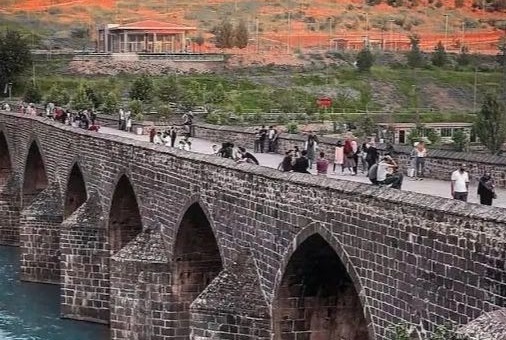 Diyarbakır'da Ara Tatil Döneminde Turizm Hareketliliği