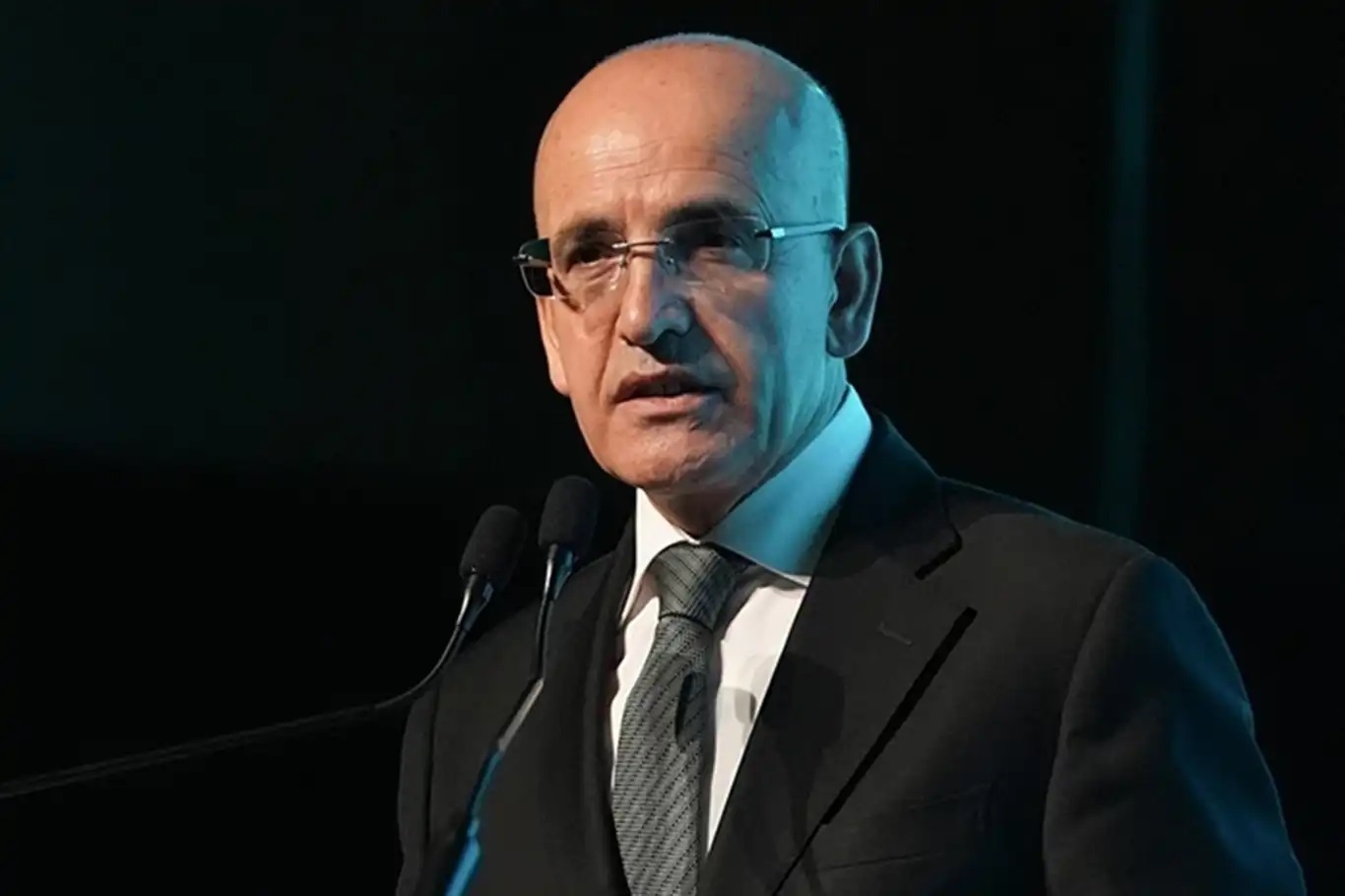 Mehmet Şimşek: Kira ve eğitim grubunda yıllık artışlar enflasyondaki düşüşü sınırlandırıyor