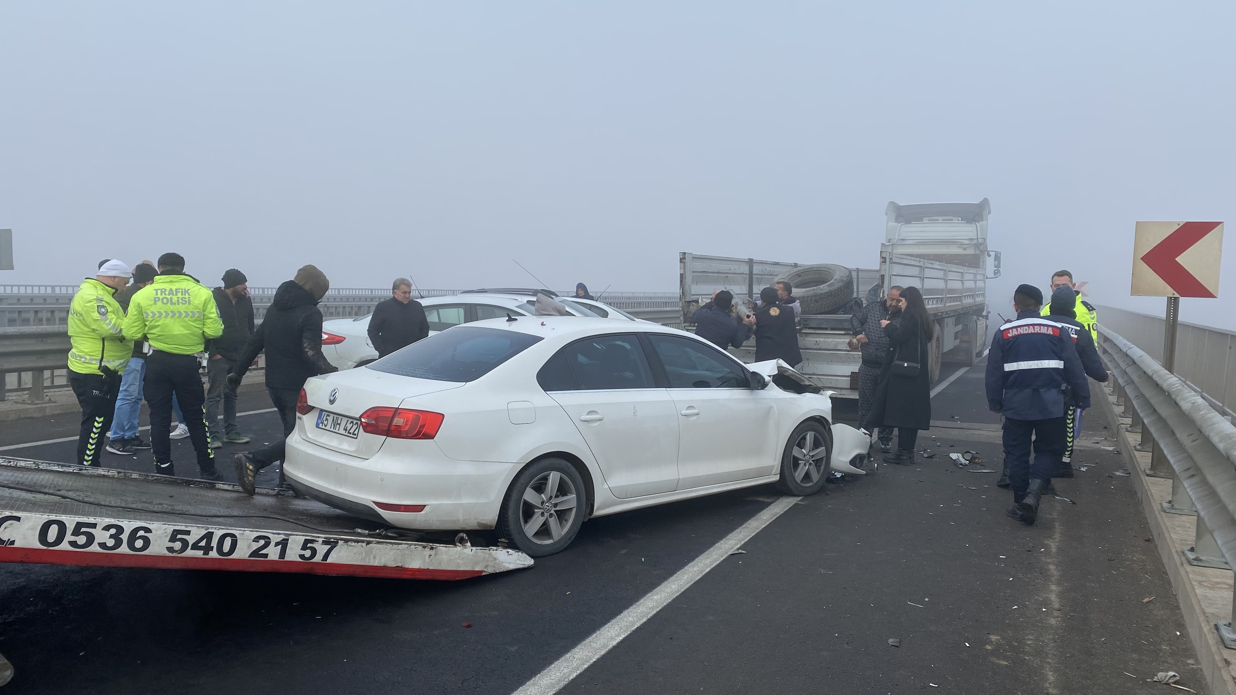 Diyarbakır Elazığ Yolunda Zincirleme Kaza 9 Yaralı (7)