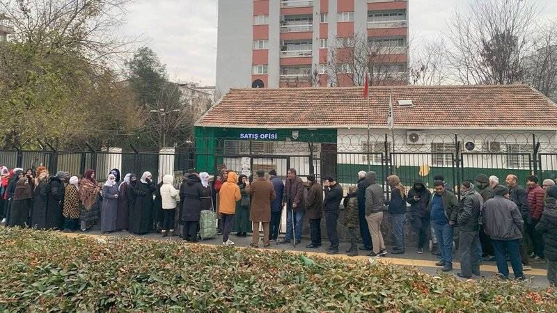 Devletin Uygun Fiyatlı Bakliyat Desteği Diyarbakır’da Yoğun İlgi Gördü