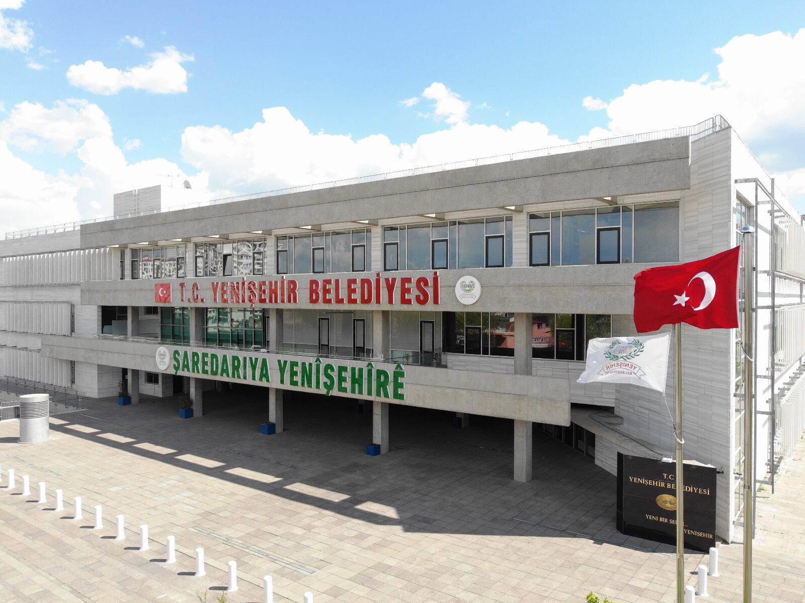 DEM'li Yenişehir Belediyesi 49 işçiyi daha işten çıkardı