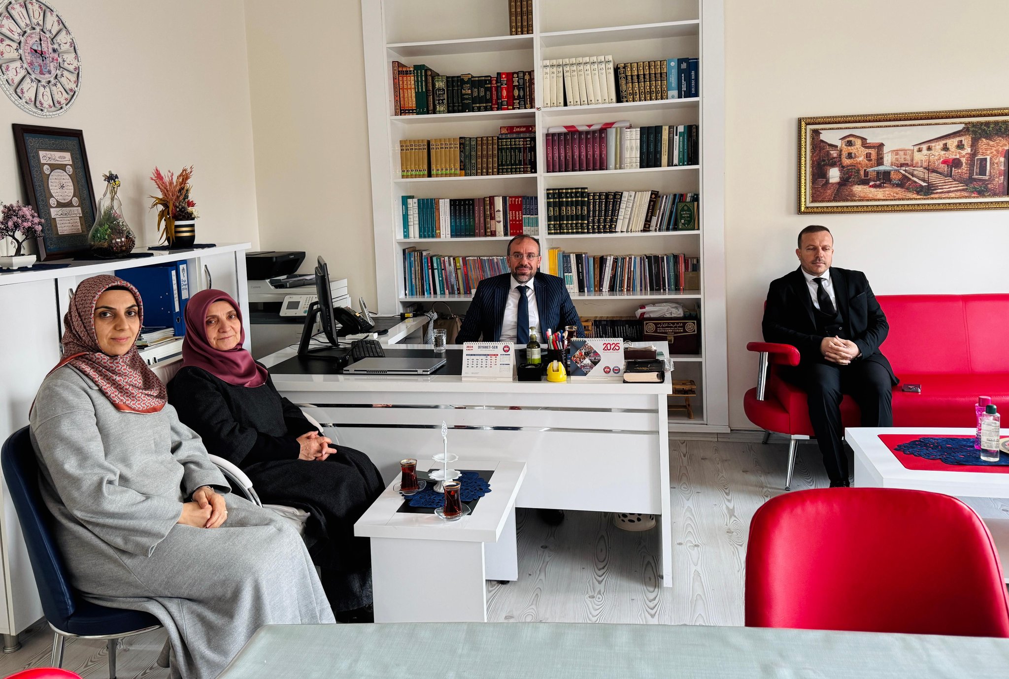 Diyarbakır müftüsü'nden Aile ve Dini Rehberlik Bürosunu ziyaret