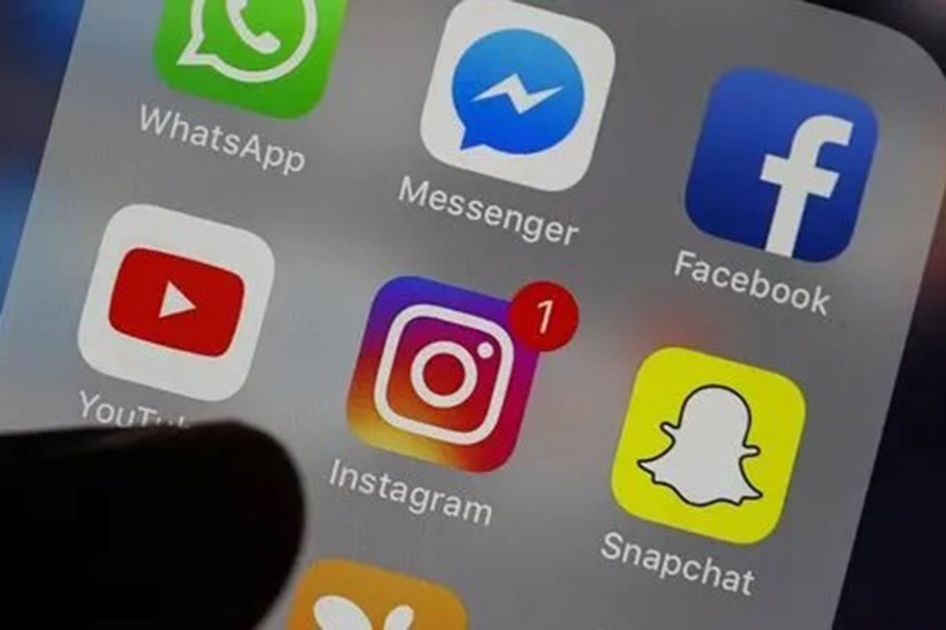 WhatsApp ve Instagram'da kesinti sona erdi