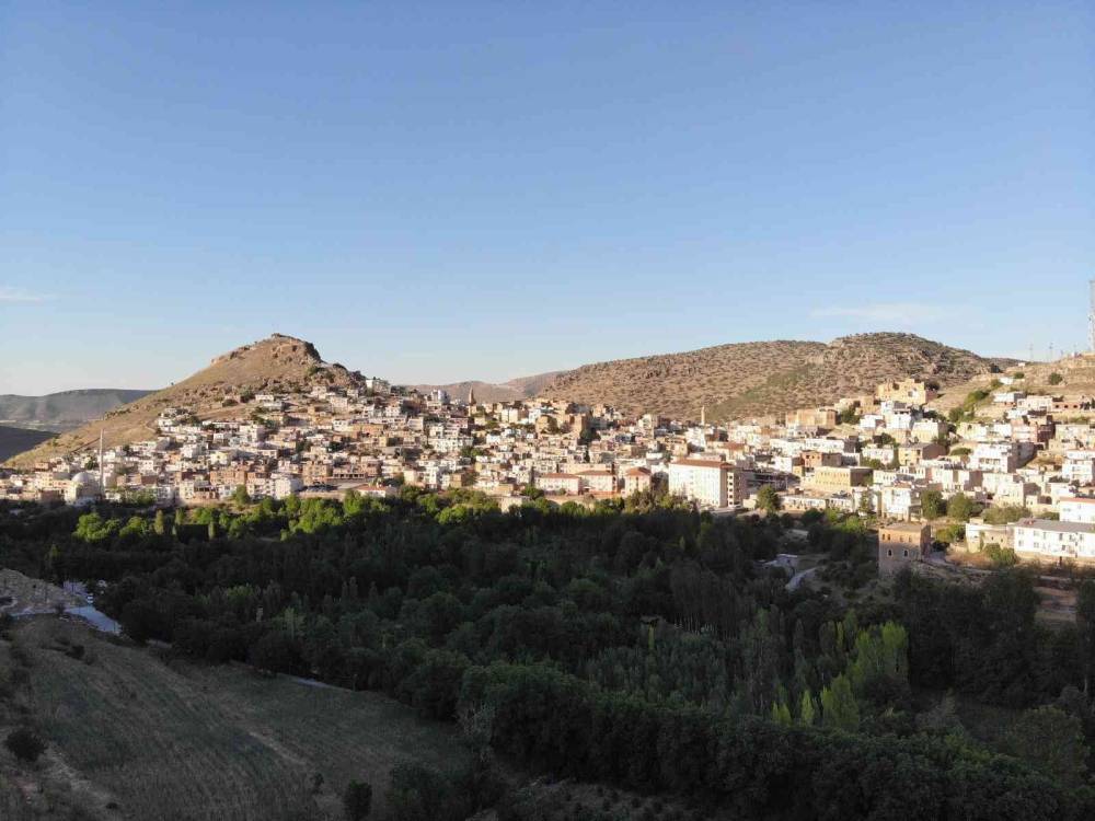 Cumhurbaşkanı karayolu sözü verdi ilçede turizm için hazırlıklar hızla devam ediyor (Videolu)