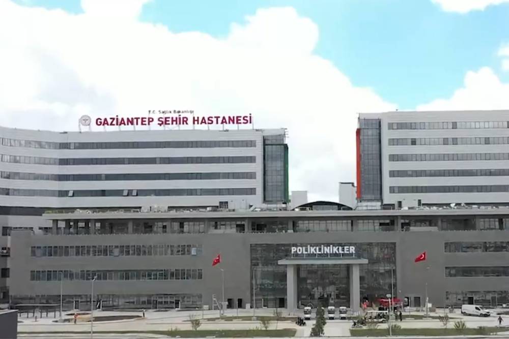 Bakan Koca: Gaziantep Şehir Hastanesi inşaatı devam ediyor