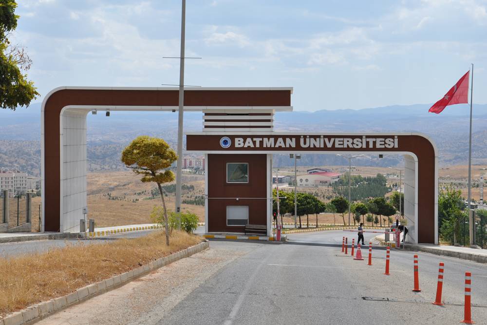 Batman Üniversitesi Diş Hekimliği Fakültesi çalışmalarına başladı