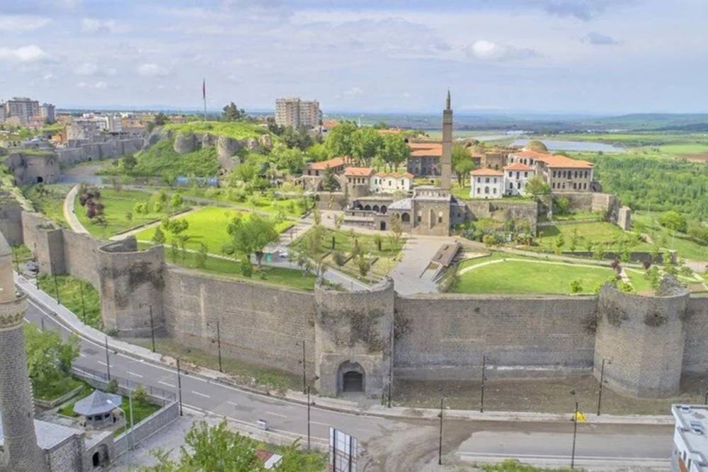 Anadolu fethinin anahtarı: Diyarbakır