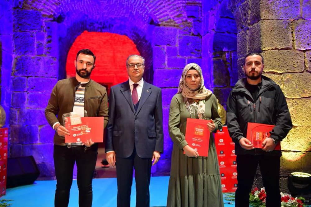 "İki Gözüm Diyarbakır" fotoğraf yarışmasının ödül töreni ve sergi açılışı yapıldı (Videolu)