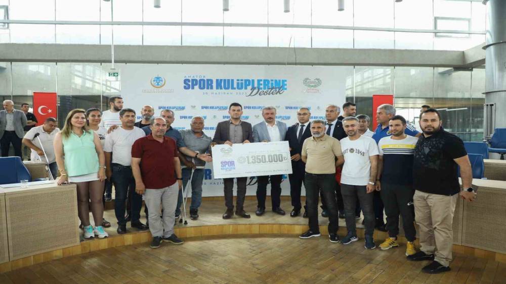 Yenişehir Belediyesi’nden 27 amatör spor kulübüne 1 milyon 350 bin TL destek