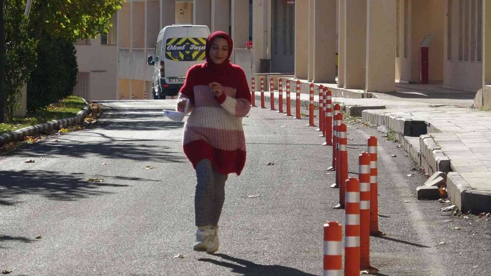 Mardin’de adaylar ALES’e yetişebilmek için ter döktü
