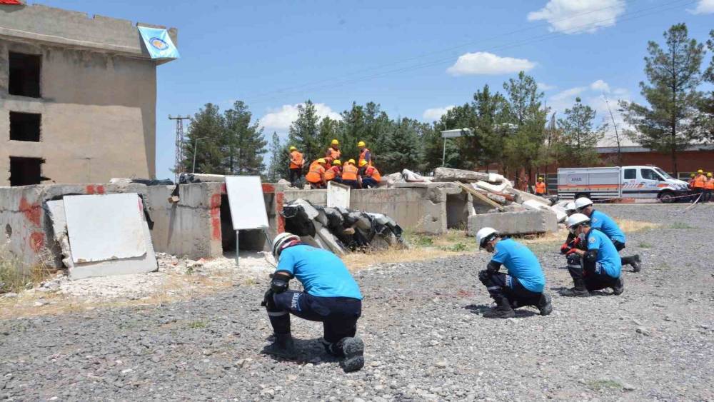 DÜAK’tan gerçeği aratmayan tatbikat