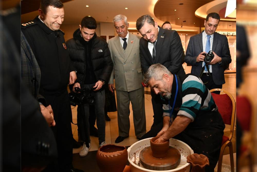 Malatya "Altın Eller Geleneksel El Sanatları" festivalinin açılışı yapıldı