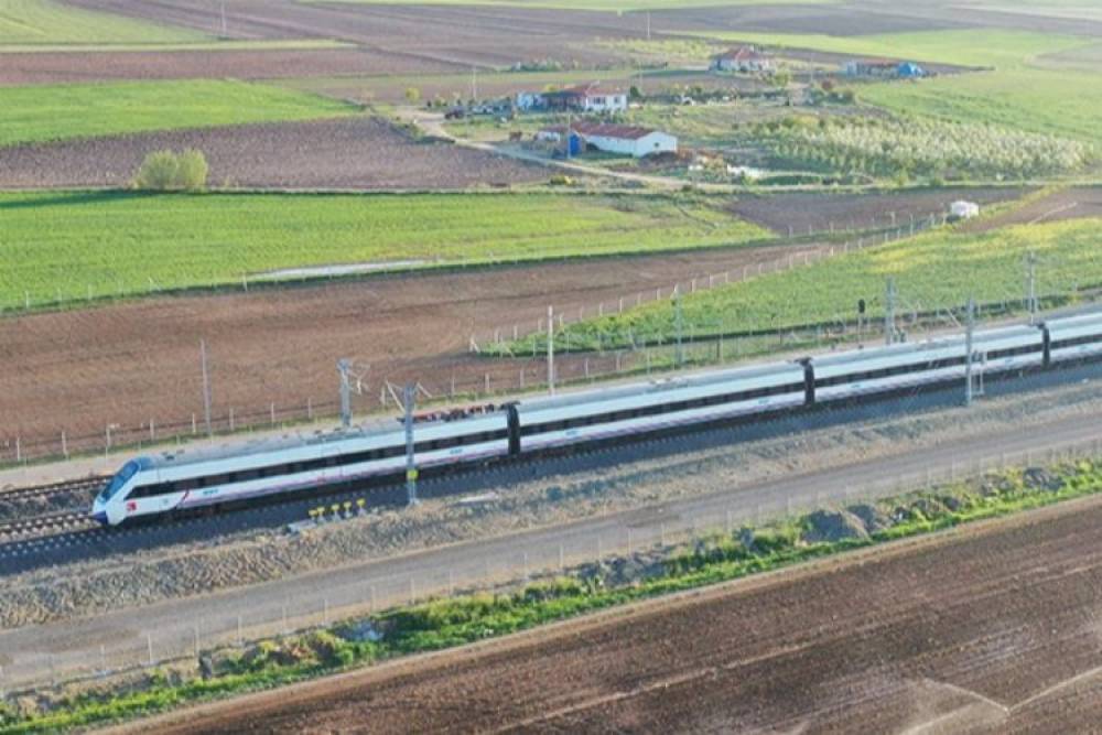 Başkan Erdoğan duyurdu... Ankara-Sivas Hızlı Treni 1 ay ücretsiz olacak