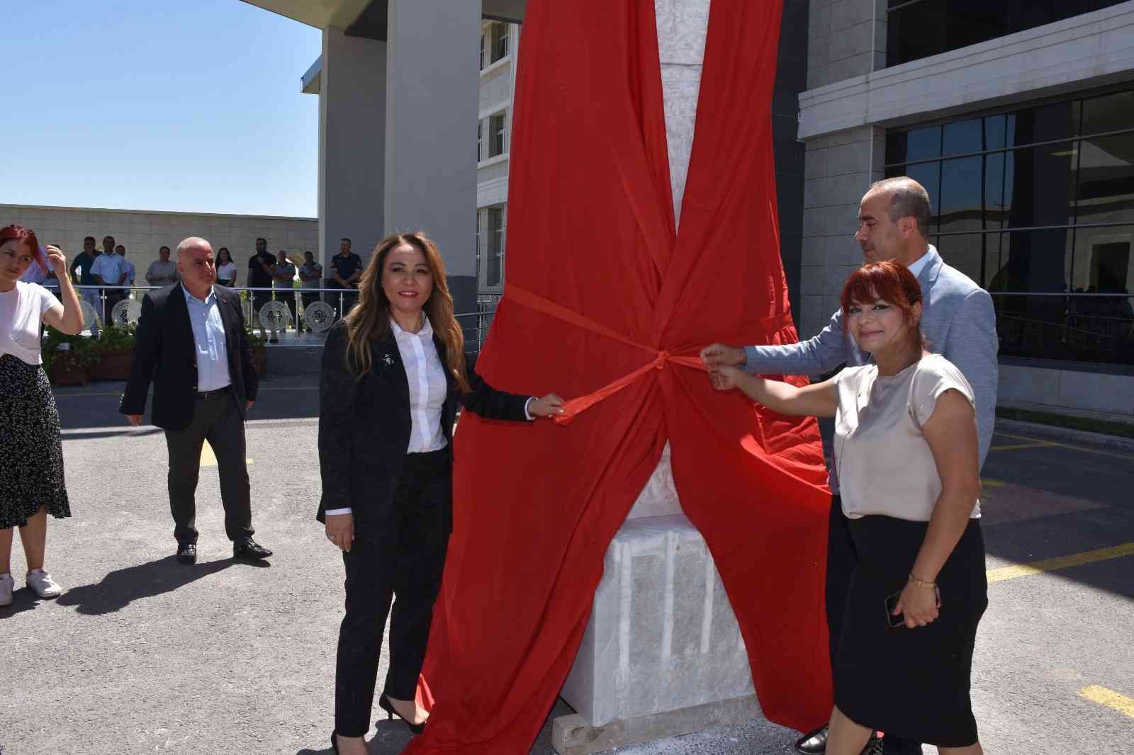 I. Uluslararası Taş Heykel Sempozyumu kapanış töreni gerçekleşti