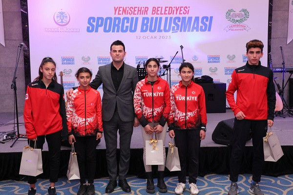 Diyarbakırlı sporcular ödüllendirildi