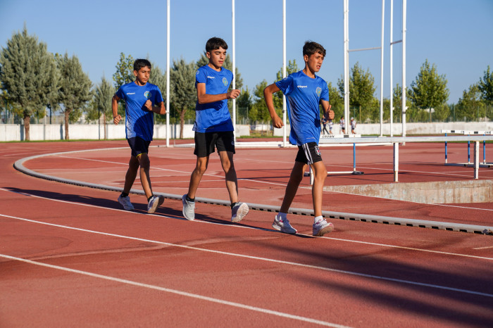 Diyarbakırlı yürüyüş şampiyonlarının hedefi olimpiyatlarda Türkiye’yi temsil etmek