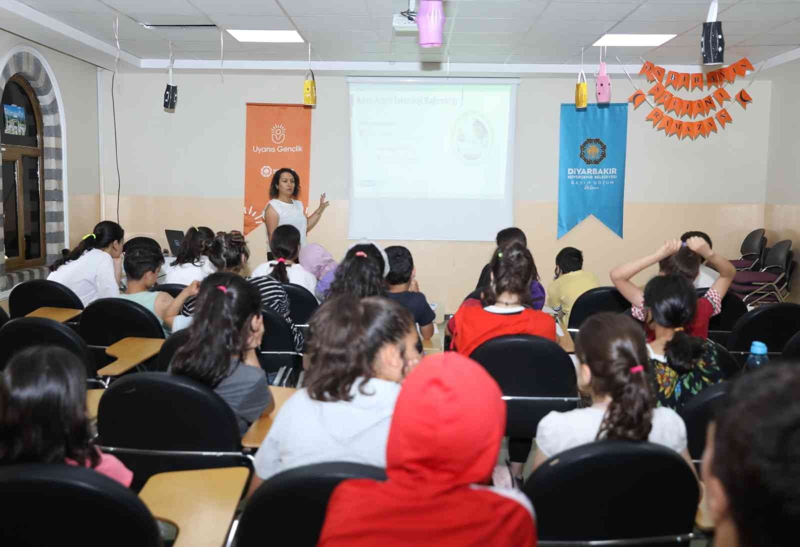 Öğrencilere “Teknolojik Bağımlılıklar” semineri