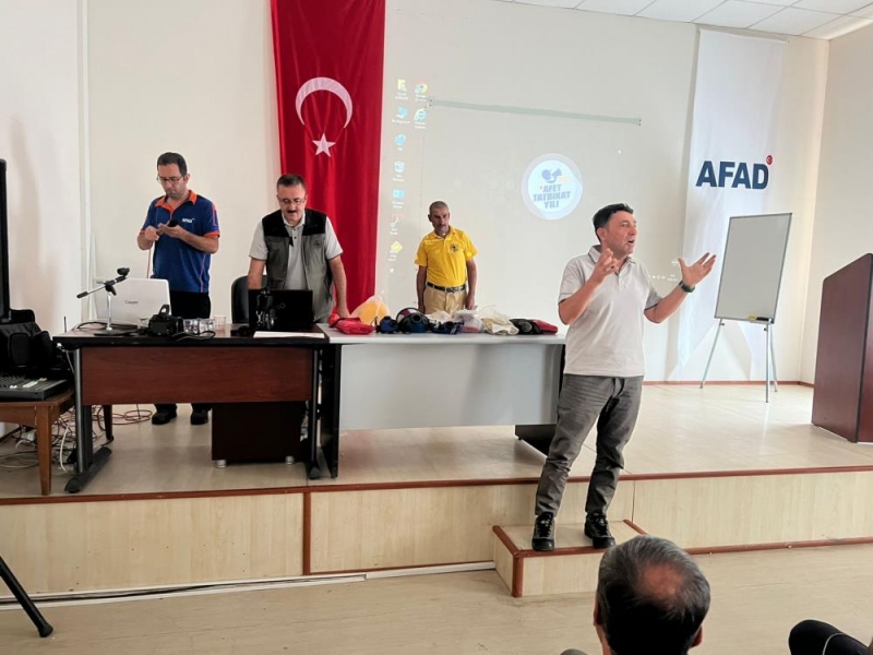  Orman İşletme Müdürlüğü ile AFAD'dan ortak yangın müdahale eğitimi