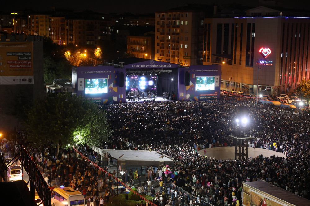 Sur Kültür Yolu Festivali yoğun ilgiyle devam ediyor