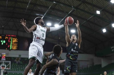 Basketbol Süper Ligi: Darüşşafaka: 83 - Aliağa Petkimspor: 64