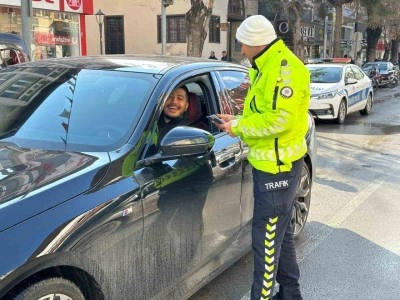 Burdur’da sürücülere "fermuar sistemi" anlatıldı