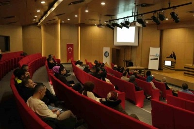 Çorum Belediyesi personellerine lösemi farkındalık semineri