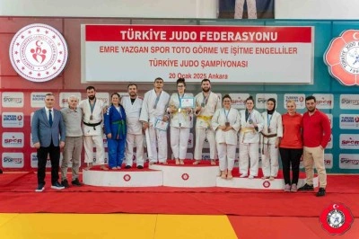 Eskişehirli sporcular judo şampiyonasından madalyalarla döndü