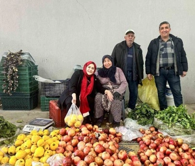 Esnaf ziyaretleri yapan Denizli Milletvekili Ün vatandaşın derdini dinledi