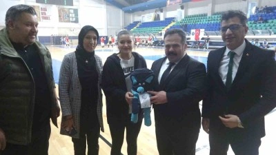 İşitme Engelliler Futsal Türkiye Şampiyonası Kütahya’da başladı