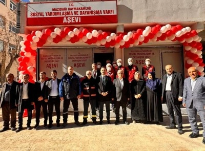 Mardin’de günlük 300 kişiye yemek yardımı yapan aş evinin açılışı gerçekleştirildi